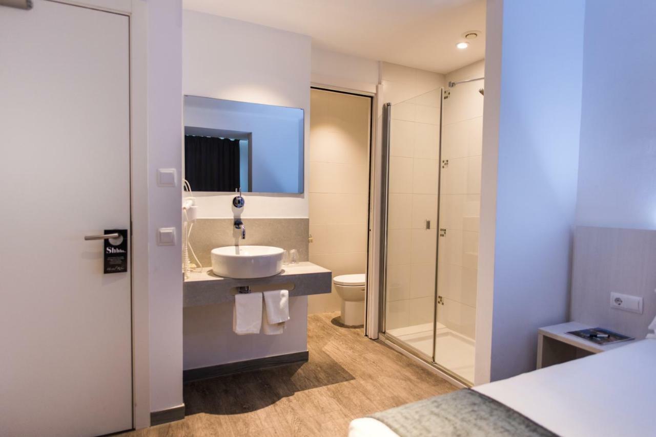 Hostal Ribas Lloret de Mar Dış mekan fotoğraf